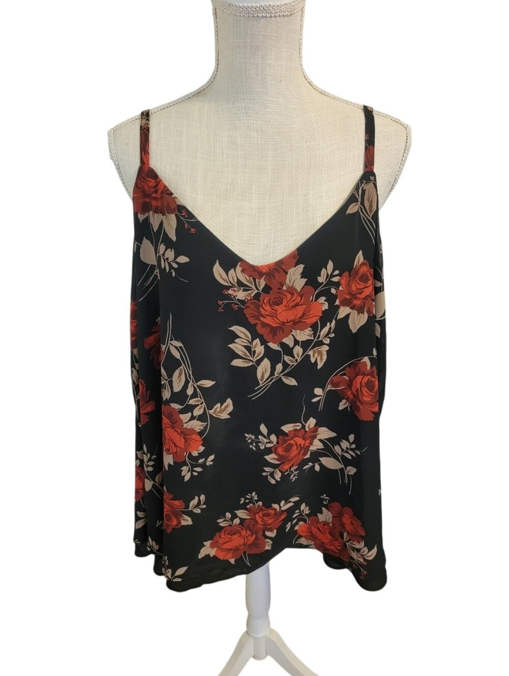 Torrid Black Red Tan Rose Print Chiffon Lines Spaghetti Strap Blouse Size 2/2x